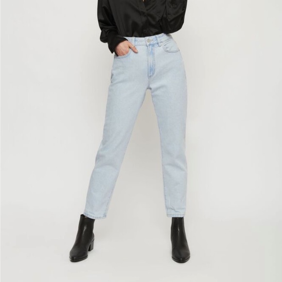 Dynamite *NEW* Mom Jeans - Picture 1 of 9